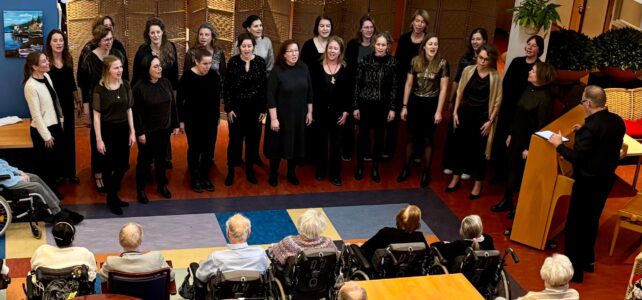 Zang en verbinding bij Nebo Saffier Zang en verbinding bij Nebo Saffier